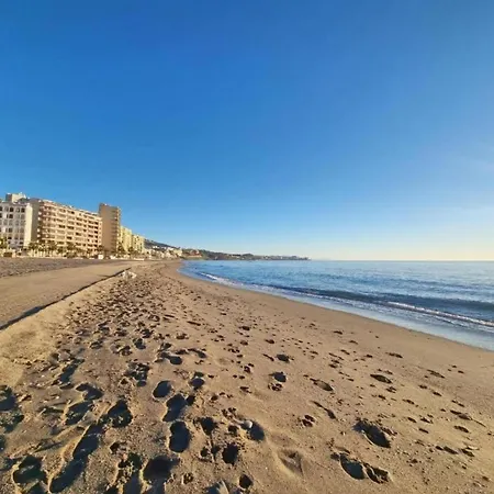 Apartment Belvilla By Oyo Sky High Seaside Flat Fuengirola